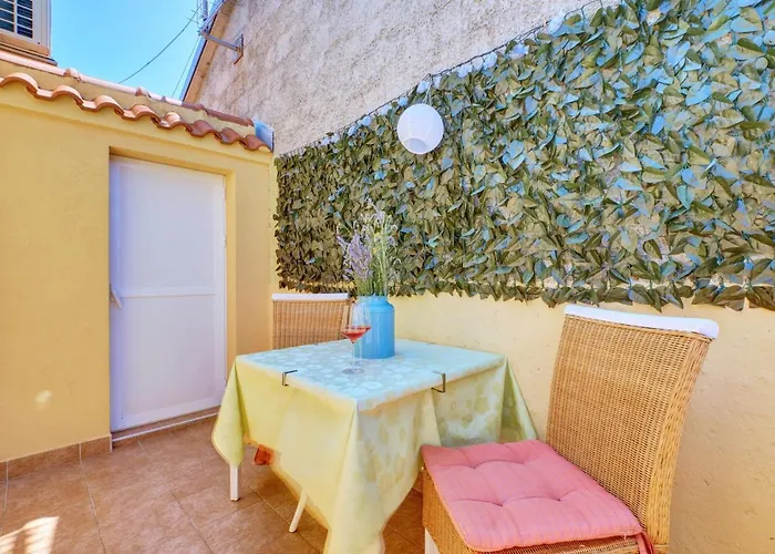 Daire Tena Veli Lošinj